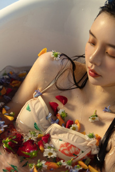 巨人族的新娘樱花动漫
